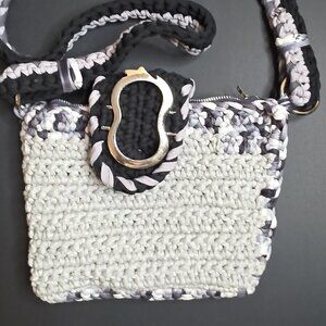 Handmade Crochet Handbag with silver-Tone Clasp – ORIGINAL and UNIQUE